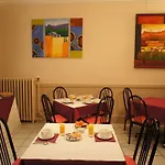 Des Alpes Hotel