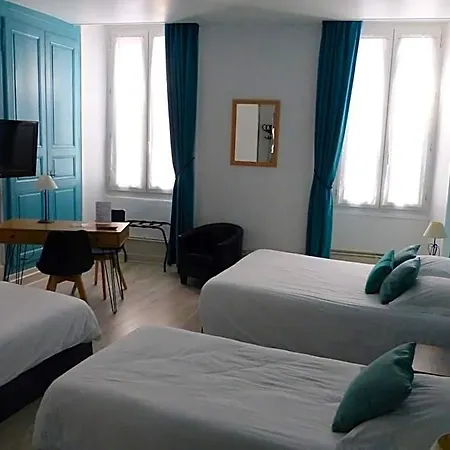 Des Alpes Hotel 2*