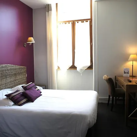 Des Alpes Hotel