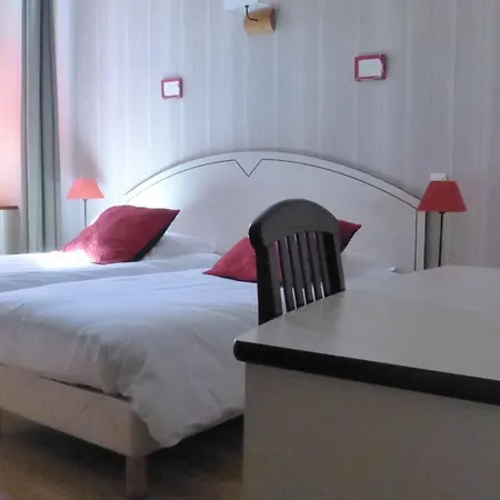 Des Alpes Hotel